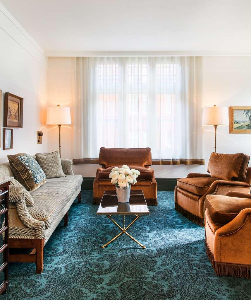 ホテル Chiltern Firehouse ロンドン 部屋 写真
